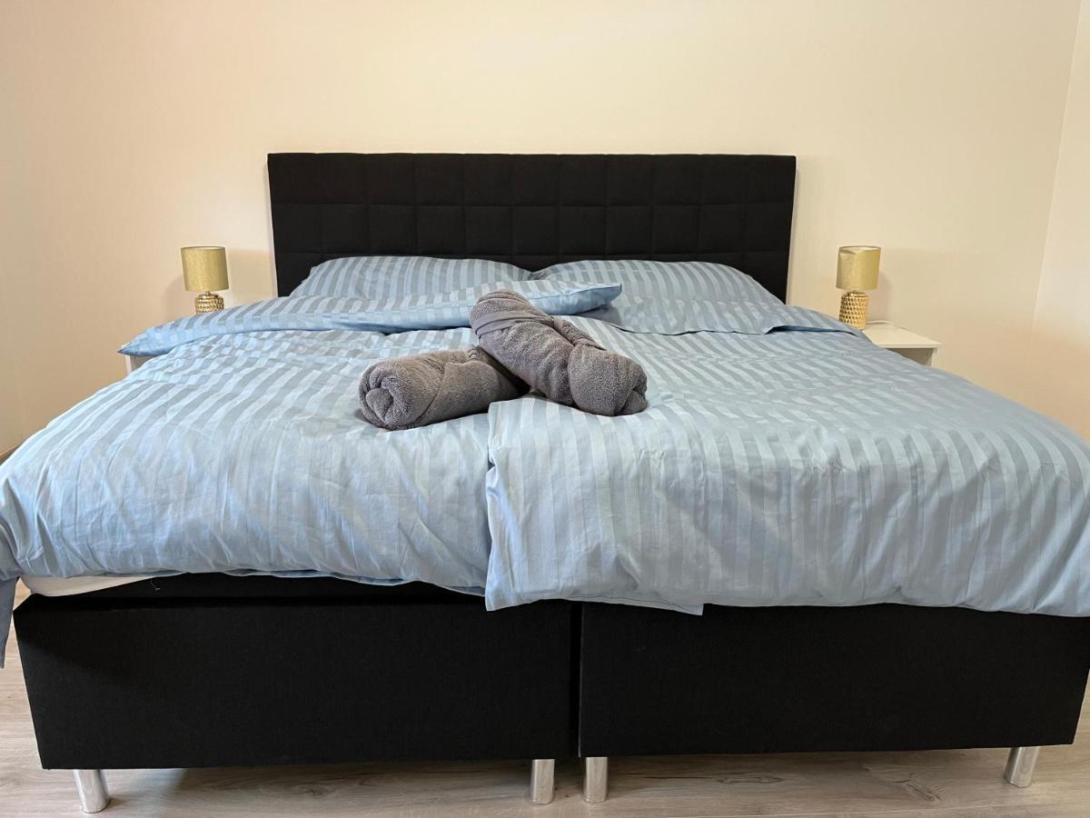 Apartment Golden Prague 78 Vestec  المظهر الخارجي الصورة
