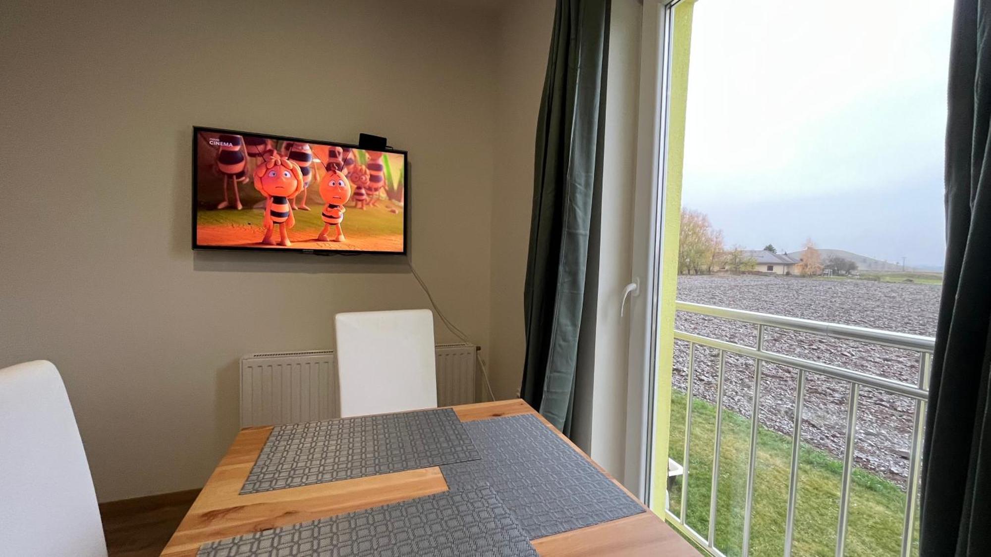 Apartment Golden Prague 78 Vestec  المظهر الخارجي الصورة